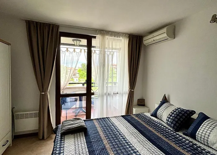 Апартамент Oasis Premium *